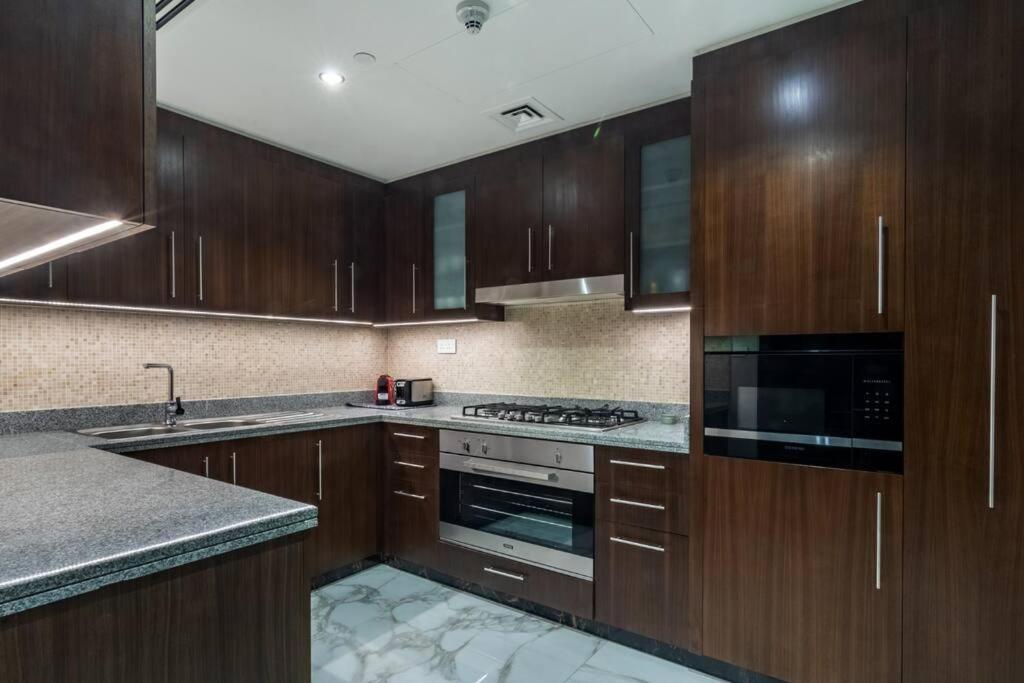 Triplex Paradise Penthouse Дубай Экстерьер фото